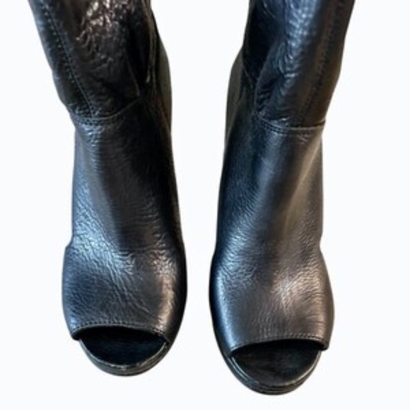 Gianni Bini Womens Black Slip On Boots Size 9.5 Peep Toe Boot - Picture 5 of 9